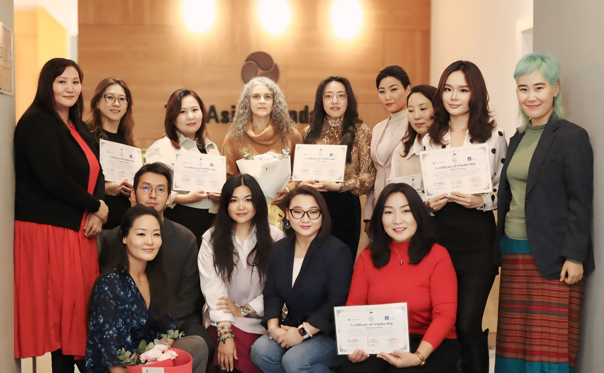 Жендэр судлалын магистрын хөтөлбөрийн магистрантуудад тэтгэлэг гардууллаа